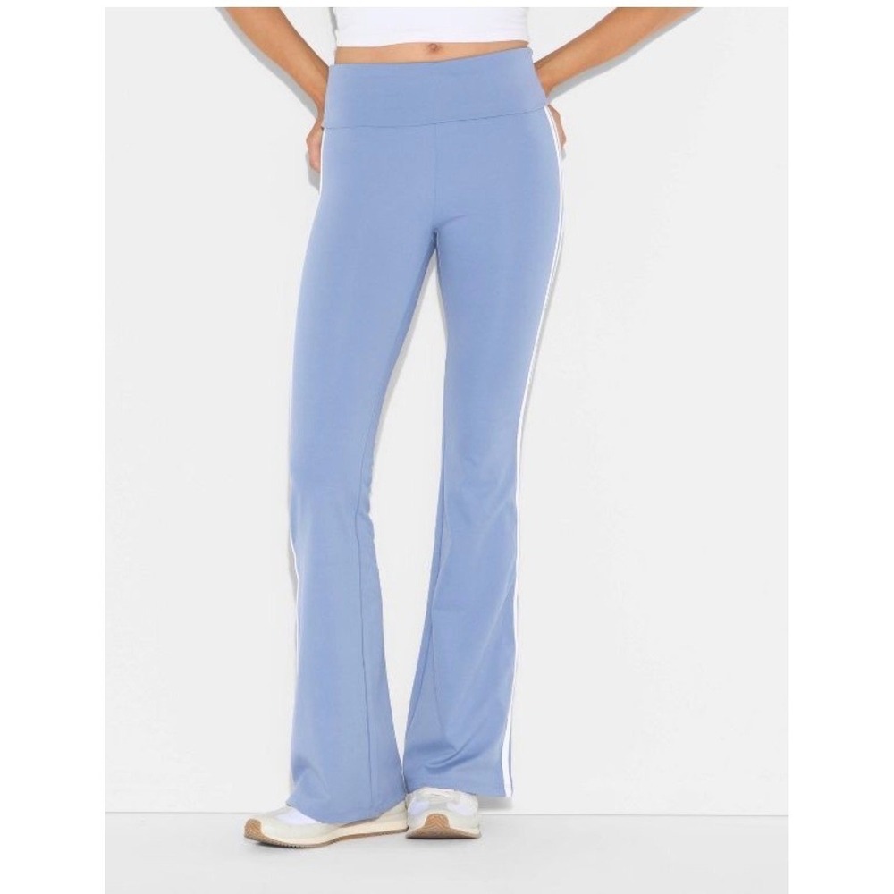 Wild Fable Yoga Pants Womens XXS Blue ButterBliss Side Stripe Flare Leggings Y2K